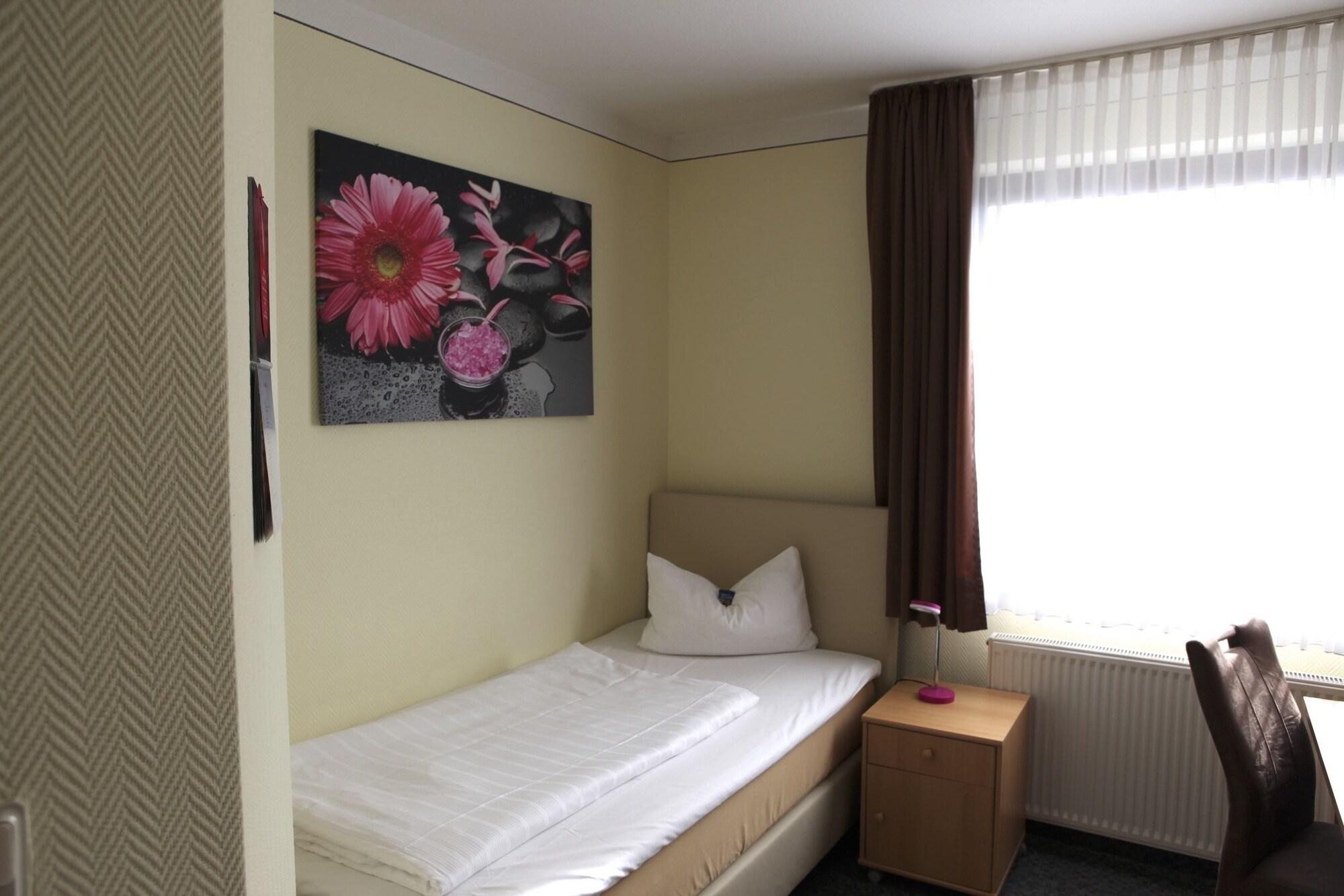 Landhotel Karrenberg Kirchberg an der Jagst Zewnętrze zdjęcie