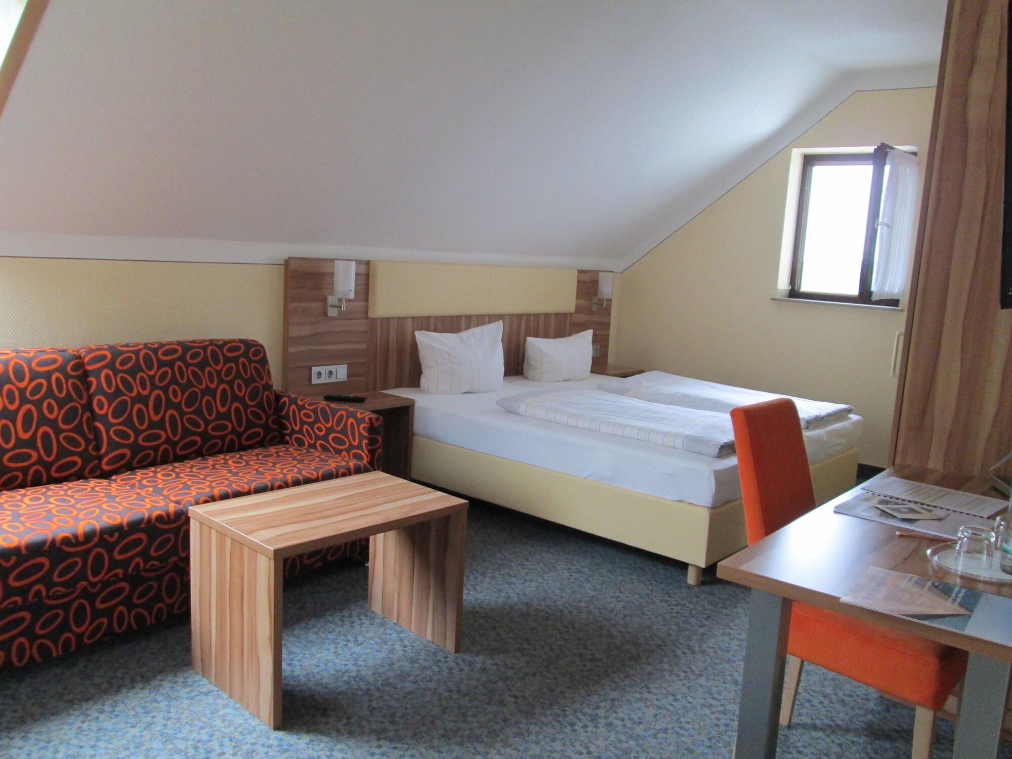 Landhotel Karrenberg Kirchberg an der Jagst Zewnętrze zdjęcie