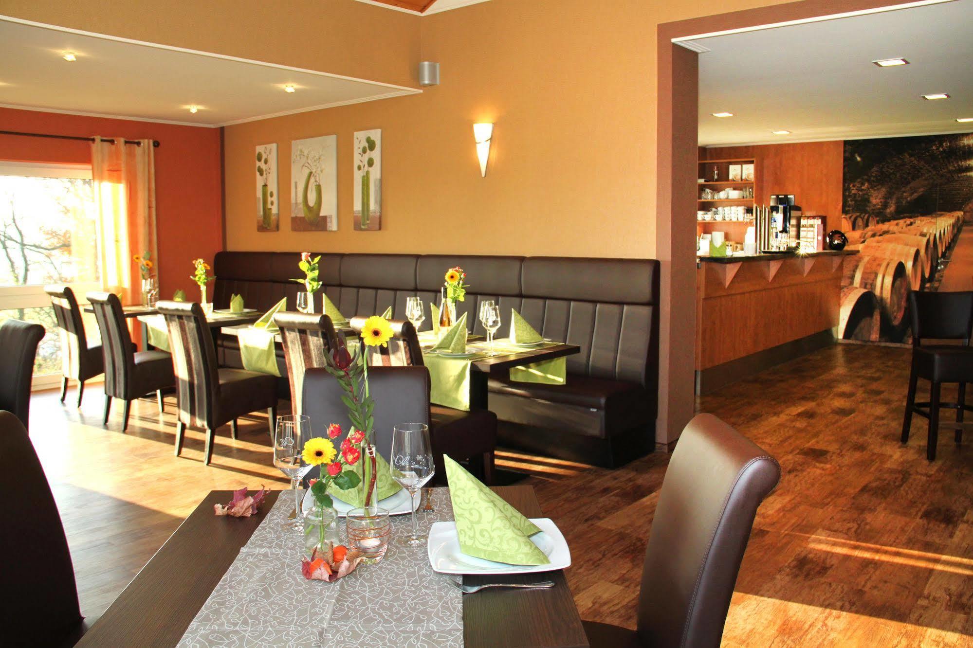 Landhotel Karrenberg Kirchberg an der Jagst Zewnętrze zdjęcie